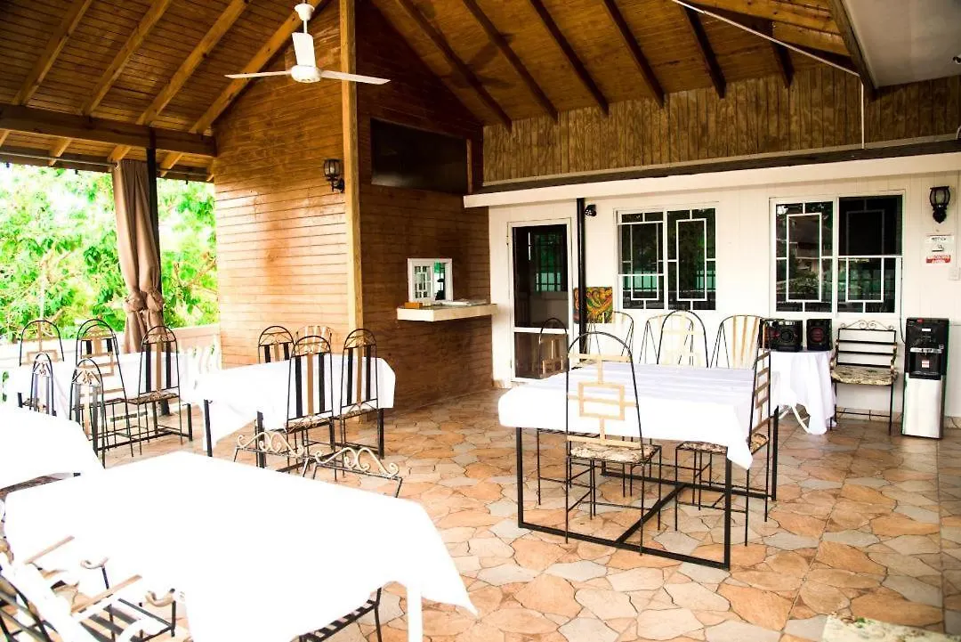 Dela De-Rose Guest House Negril Jamaica Giamaica