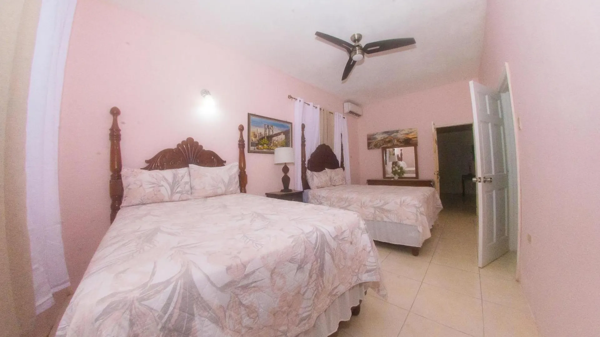 Dela De-Rose Guest House Negril Jamaica 0*,  Giamaica